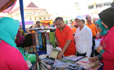 Pada tanggal 02 September 2016 dalam rangka HKGB ke 65 tahun 2016, Pengurus Daerah Bhayangkari Jambi mengadakan Bazar Murah untuk Anggota Bhayangkari dan umum, Ada 14 Stan yang berpatisipasi dalam acara tersebut. Setiap Stand menyajikan makanan, kerajinan khas, produk unggulan dari masing-masing cabang yang mewakili 10 Kabupaten Kota di Daerah Jambi